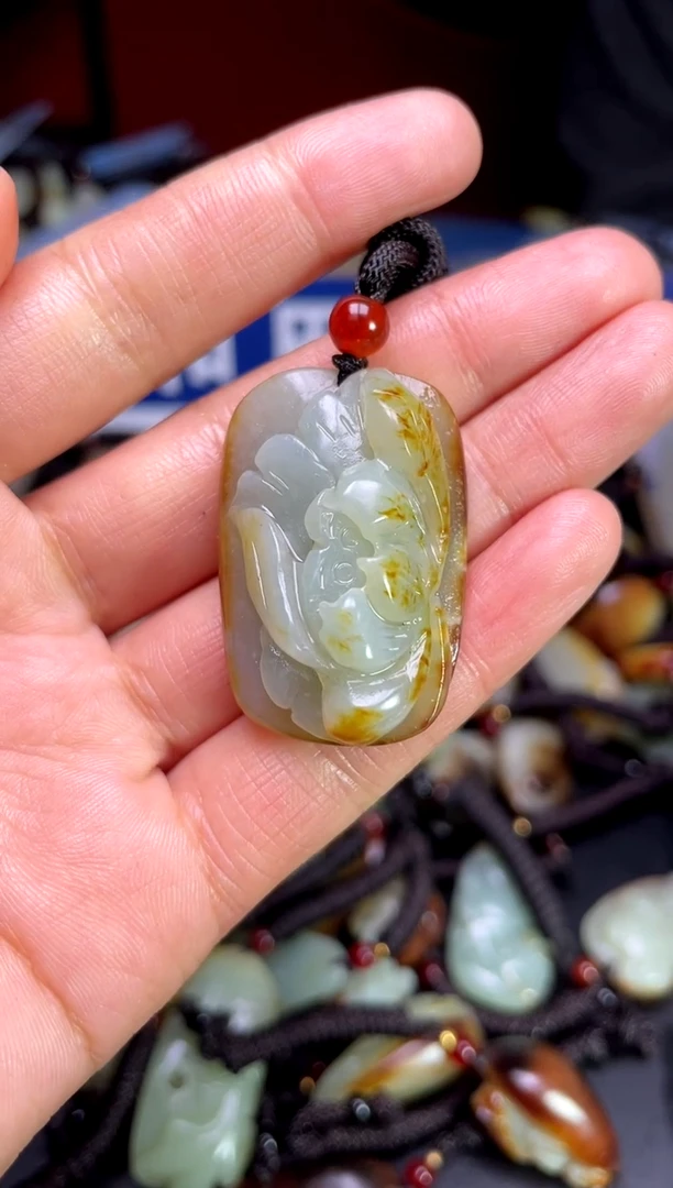 【闪购商品】和田玉颈饰未镶嵌123