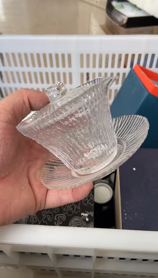 杯无运费险有瑕疵的摄影的产品有使用过的痕迹有点脏介意勿拍
