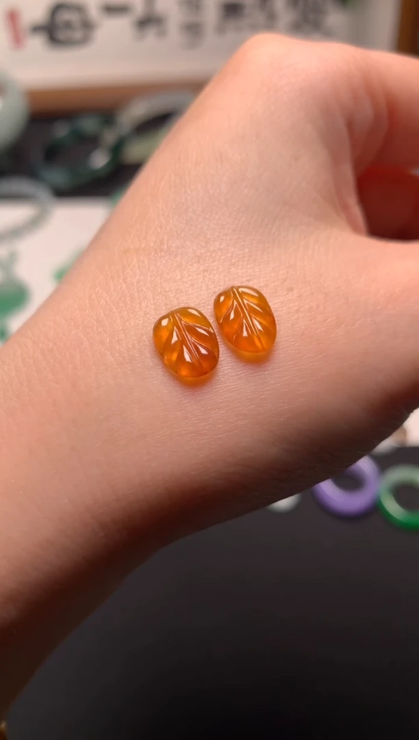 未镶嵌定制翡翠女**果 0232426670 定金