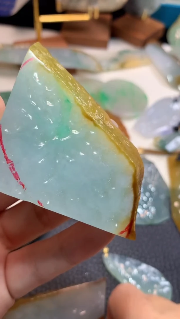 翡翠未镶嵌吊坠(不含链)吊坠包工