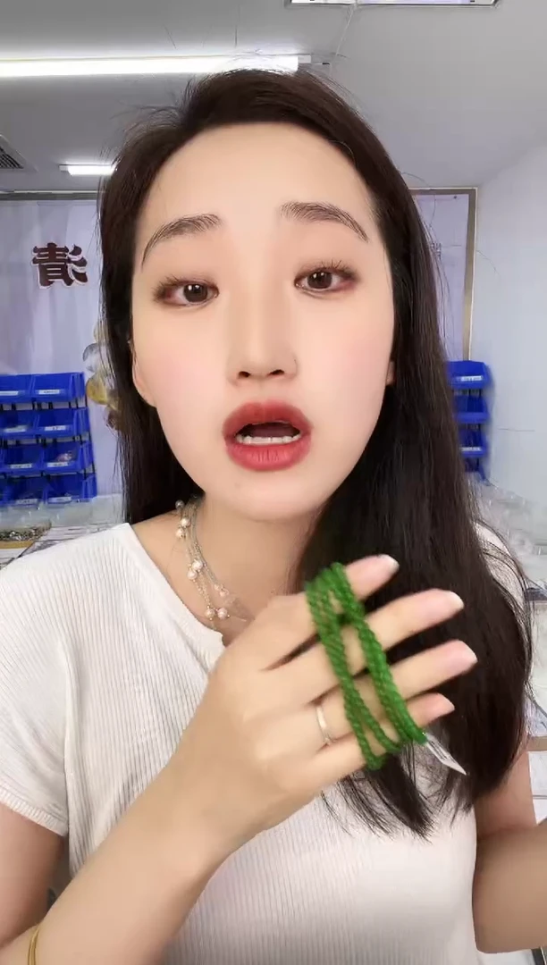 手链未镶嵌和田玉天然珠宝多样性发其一