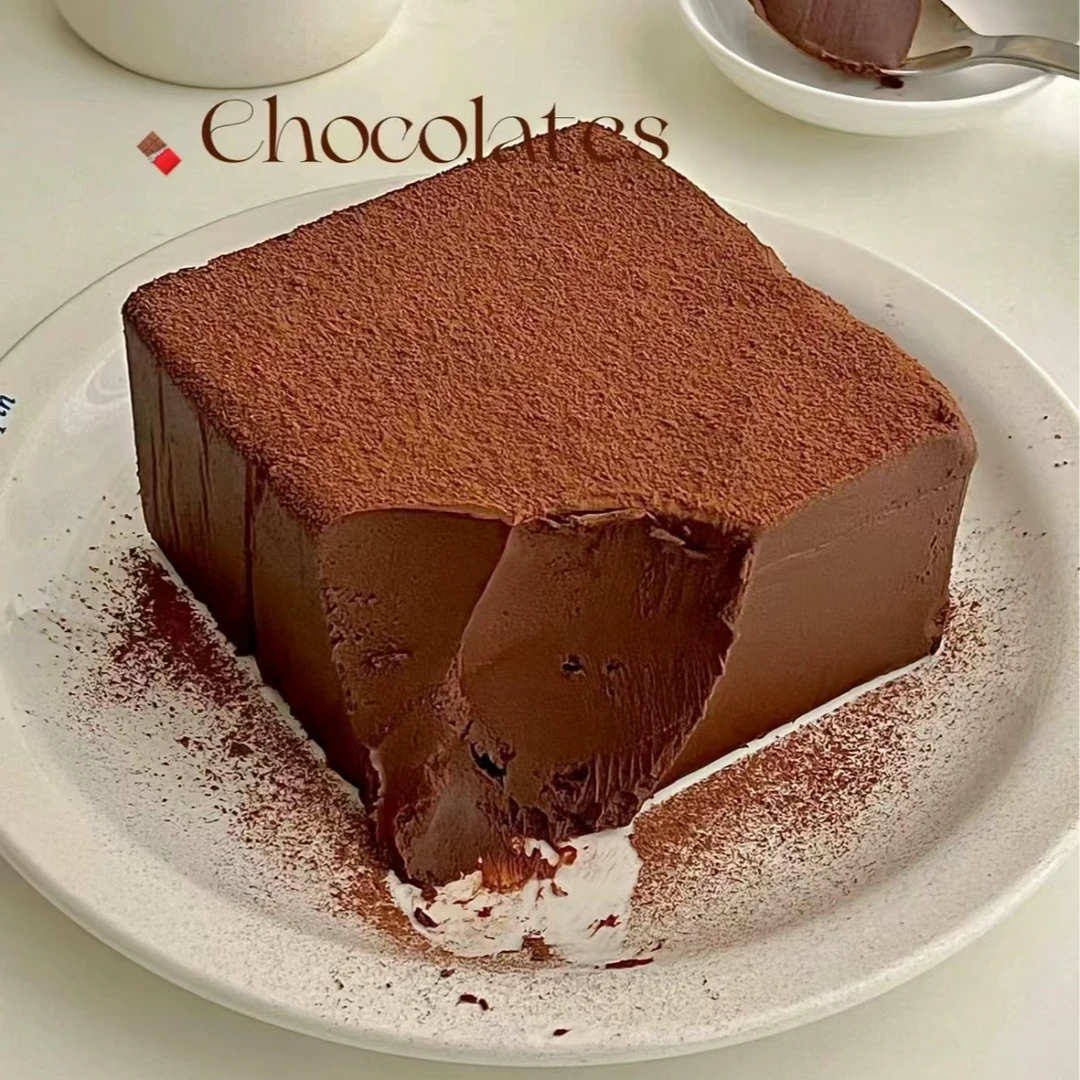 轻膳语MCT巧克力熔岩防暴食纵享丝滑解馋代餐下午茶90g/盒