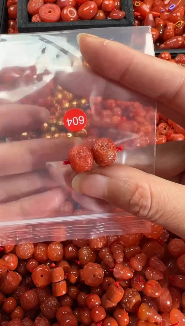 【闪购商品】南红玛瑙颈饰未镶嵌1