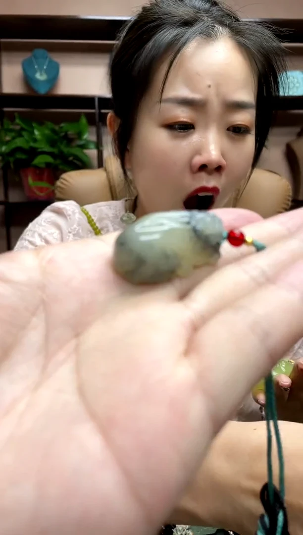 岫玉未镶嵌吊坠多样性发货其中发一