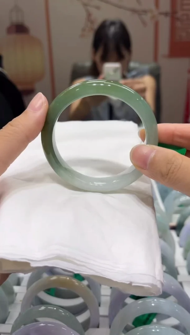 翡翠手镯未镶嵌00000010