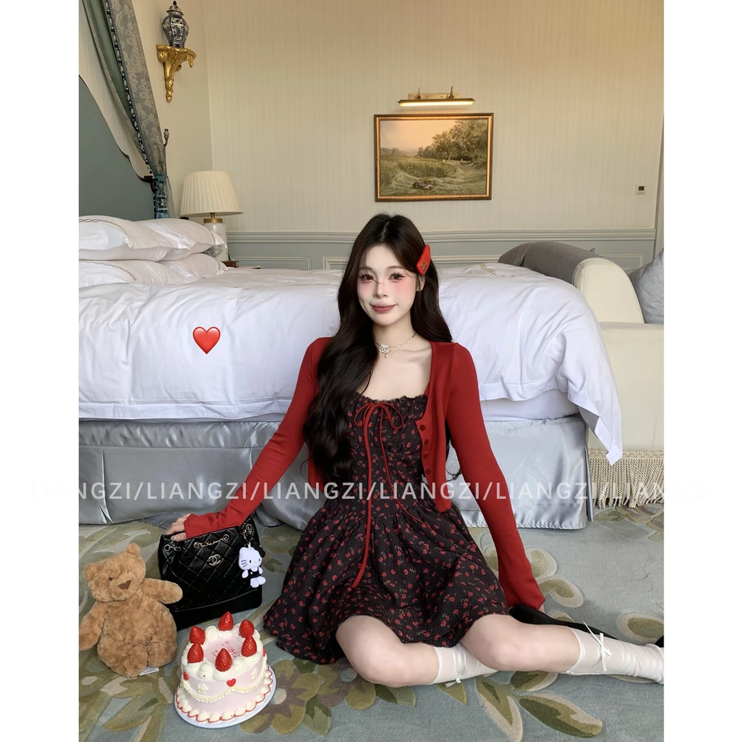 梁子【蔷薇岛屿】早春少女风碎花吊带连衣裙/纯色百搭开衫