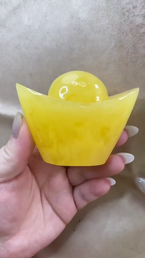 琥珀颈饰未镶嵌吊坠