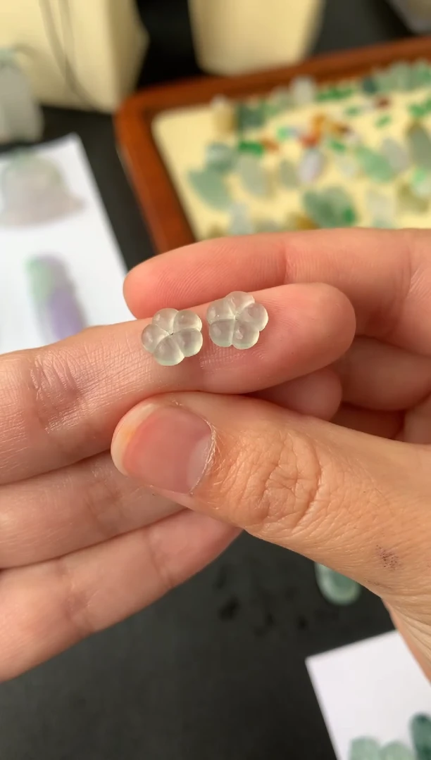 【闪购商品】定制翡翠未镶嵌翡翠