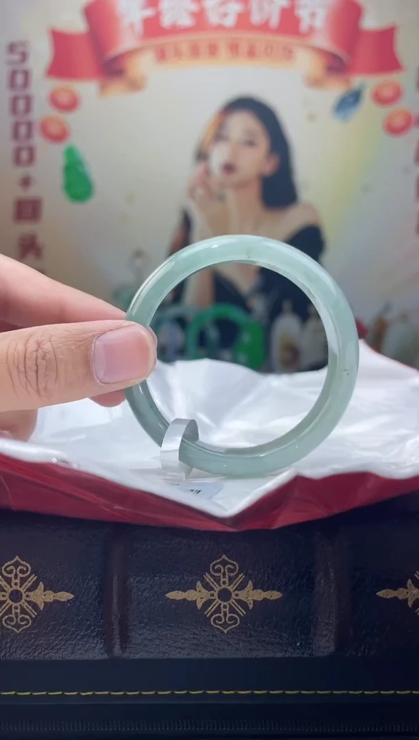 【闪购商品】翡翠手镯未镶嵌5手镯
