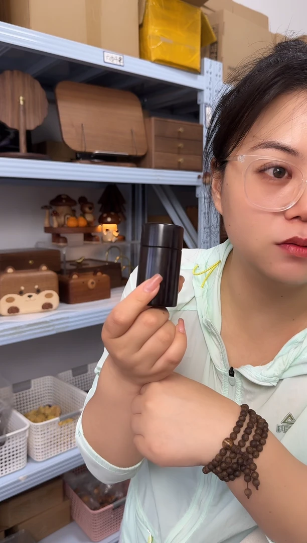 木紫光檀中号罐子