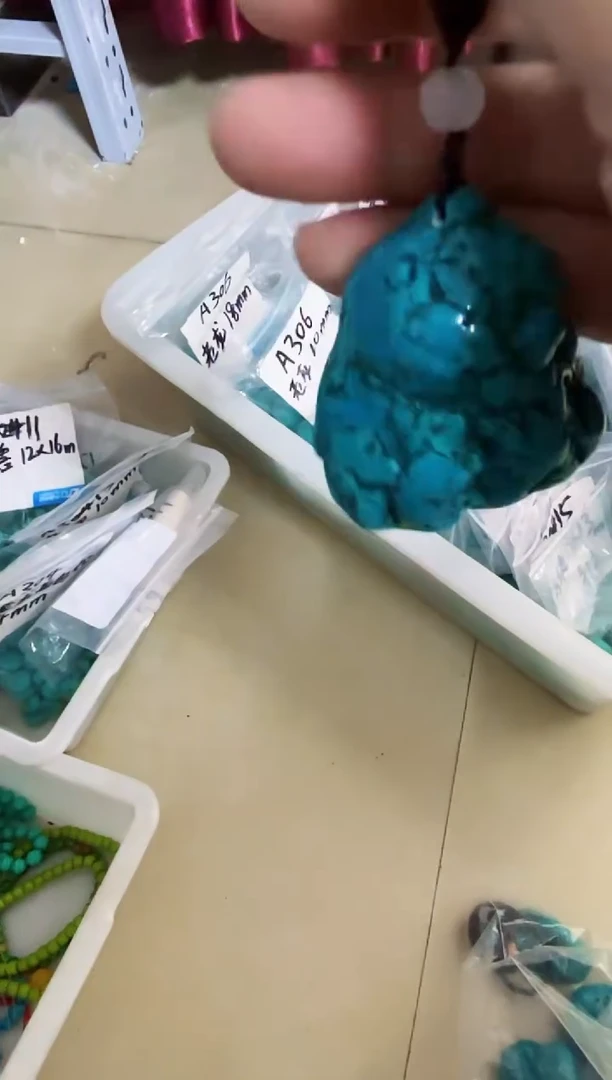 259号绿色手把件吊坠