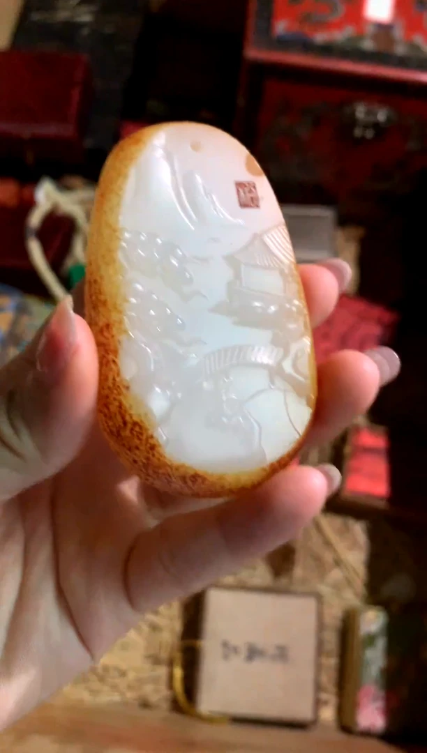 颈饰未镶嵌和田玉（子料）润玉潭精品专属摆件