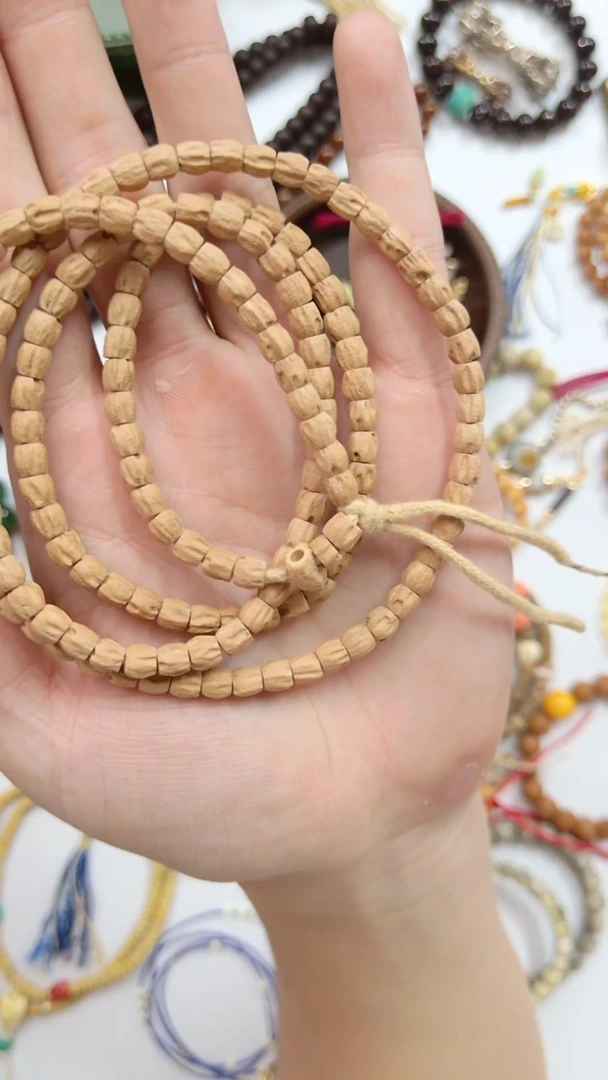 吊坠柏香籽/百香籽高桩多楞麻皮5.6mm左右