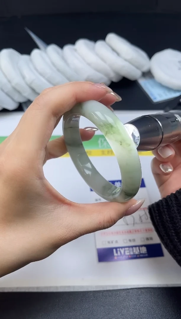未镶嵌手镯石英质玉040-5758