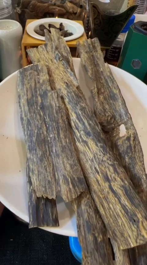 【闪购商品】沉香摆件棋楠母树沉水排油57克