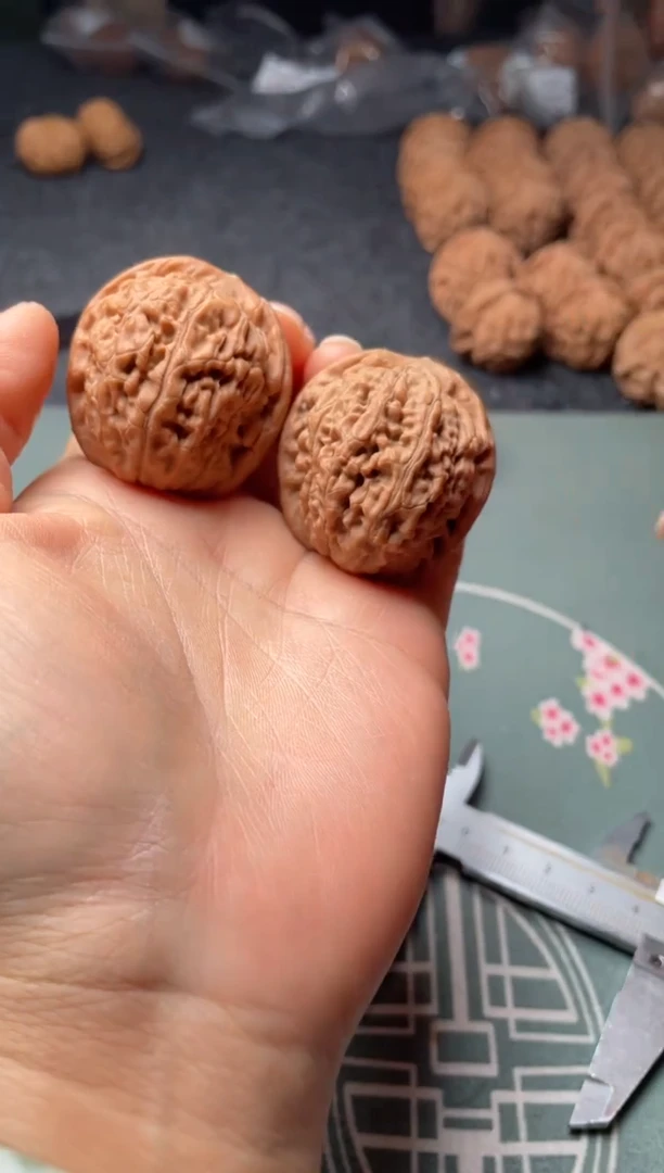 把件文玩核桃w51   莲花 37尺