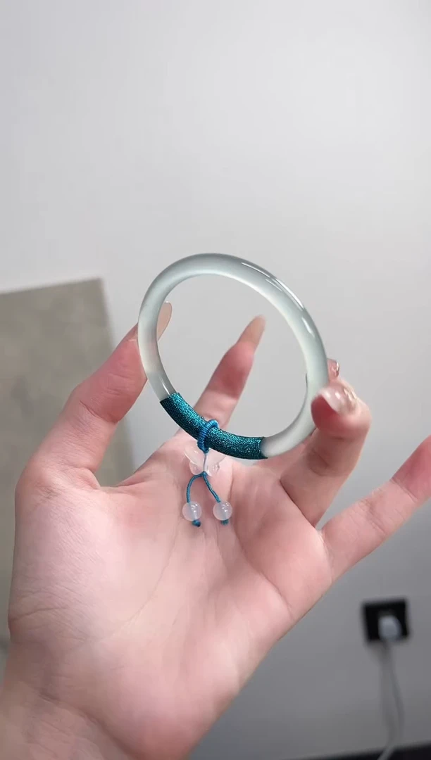 【闪购商品】玛瑙/玉髓手镯未镶嵌54圈 需要包容