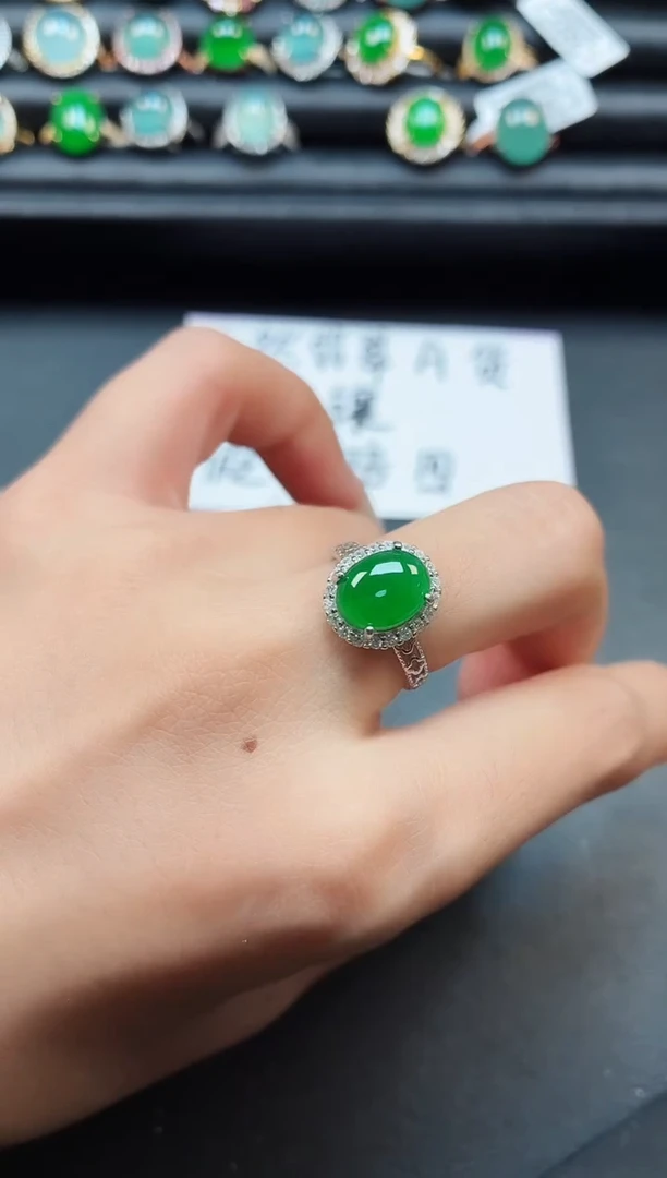 翡翠戒指银S925镶嵌111111