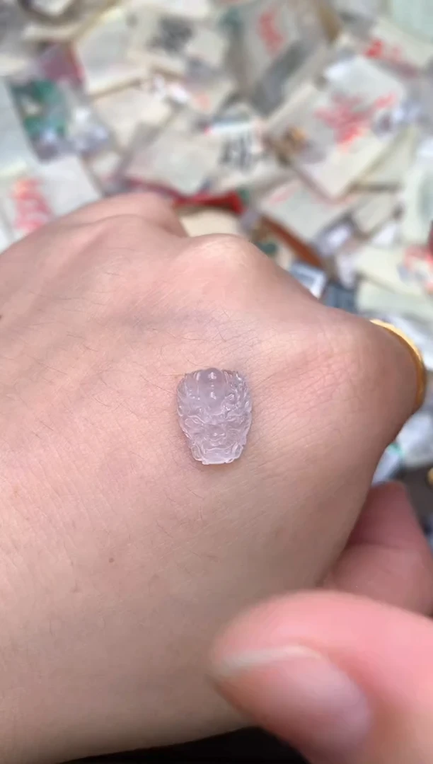 未镶嵌挂件翡翠一