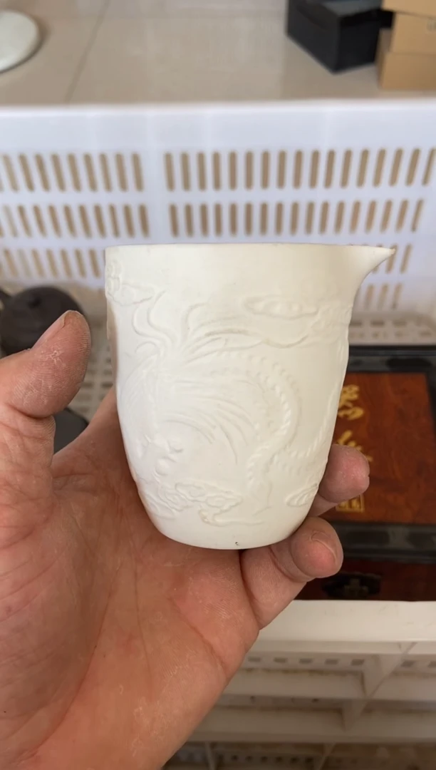 杯无运费险有瑕疵的摄影的产品有使用过的痕迹有点脏介意勿拍