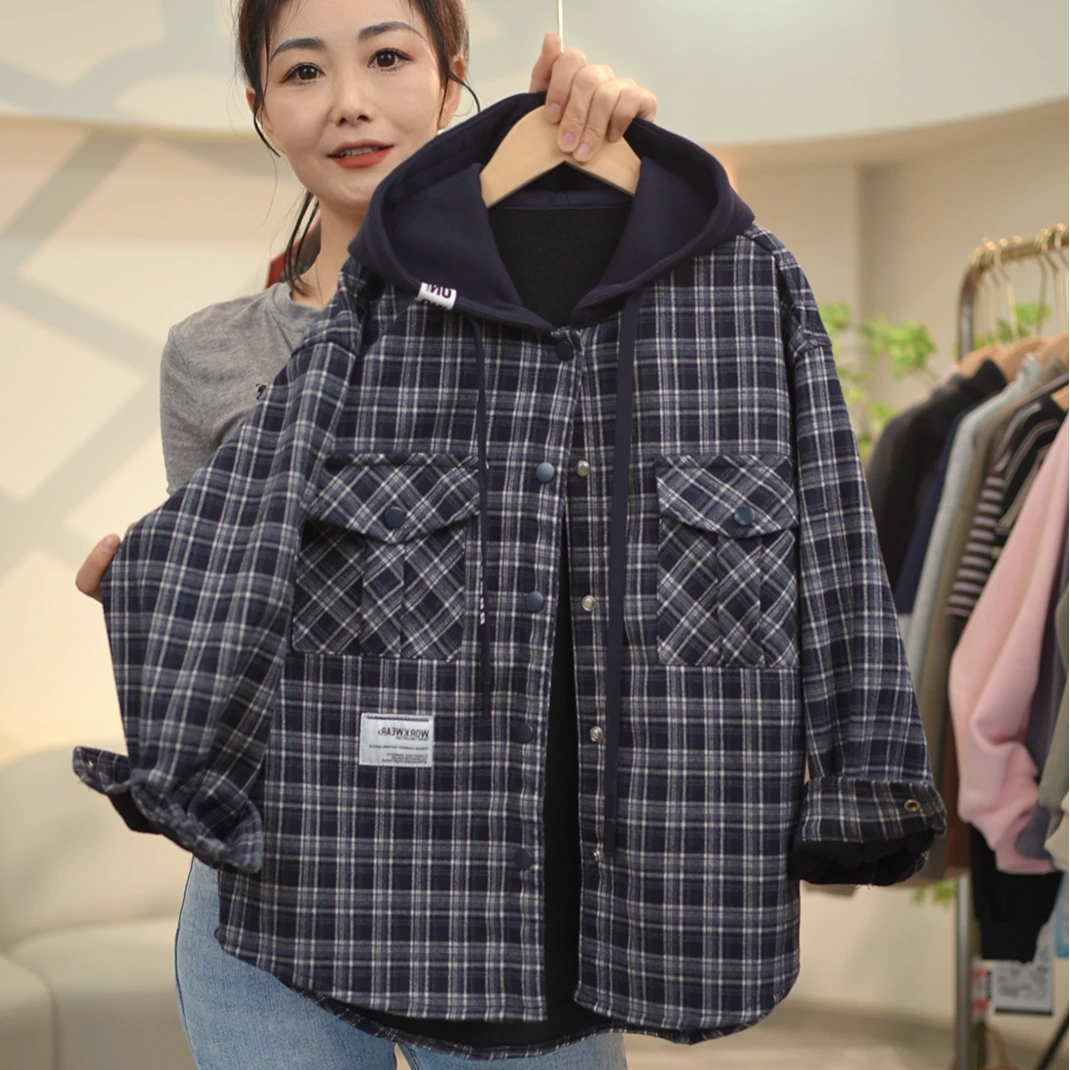 男童冬季加厚休闲新款保暖中大童冬装格子外套连帽加绒CM18