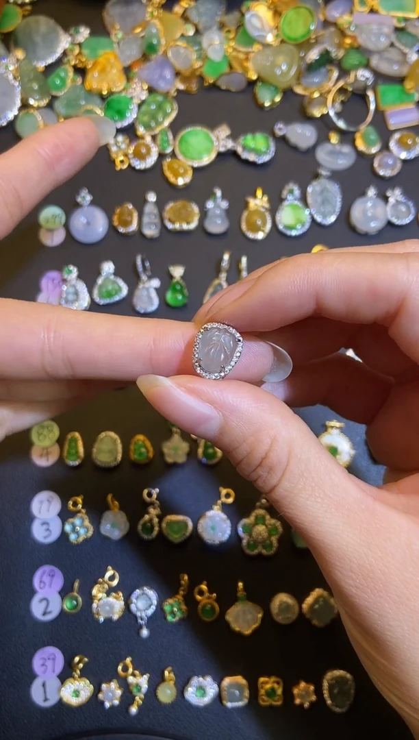 吊坠(不含链)银S925镶嵌翡翠1