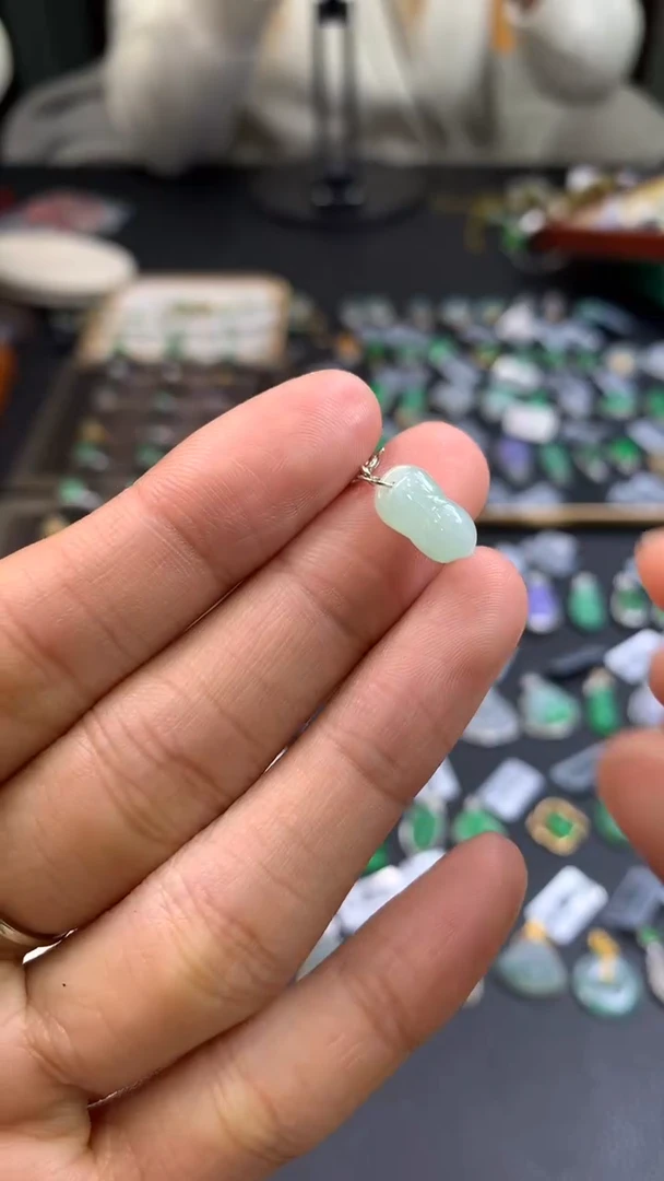 颈饰银S925镶嵌翡翠18179