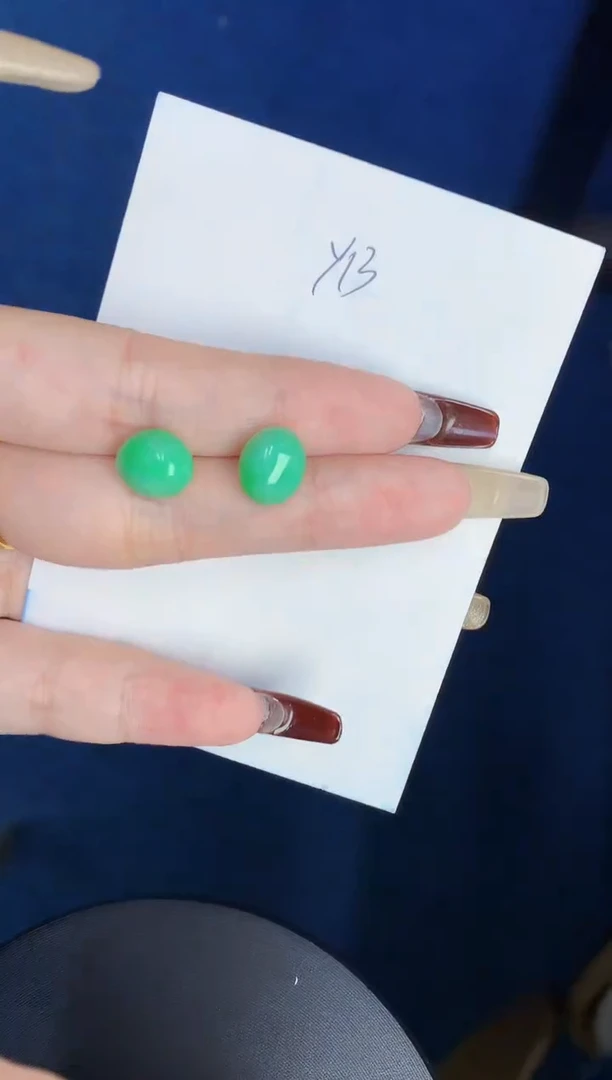 【闪购商品】翡翠颈饰18K金镶嵌00000000000