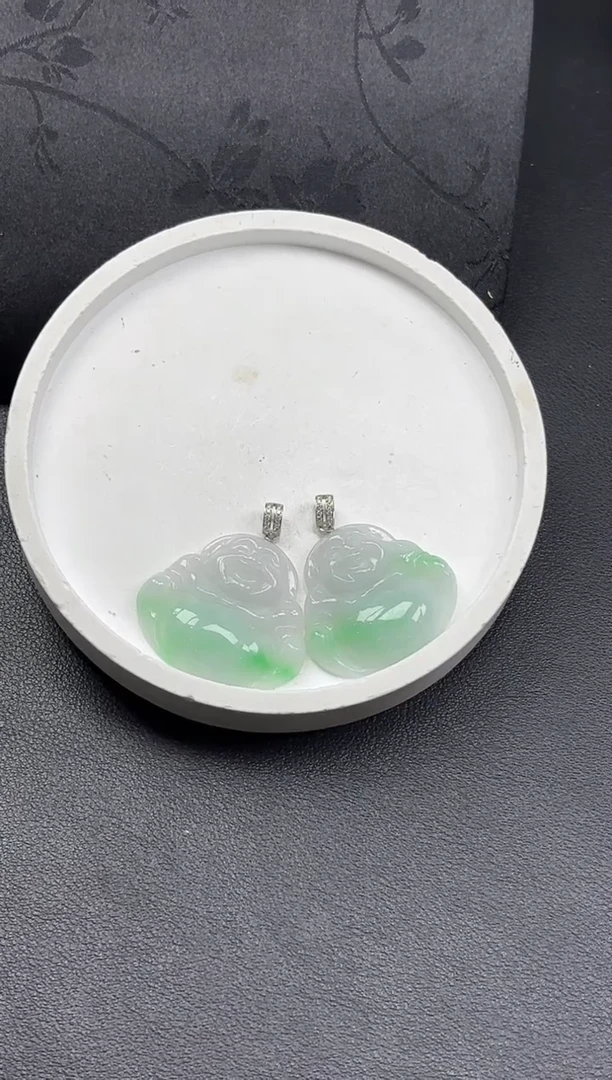 【闪购商品】翡翠颈饰18K金镶嵌YM199-1 佛公多样性发一