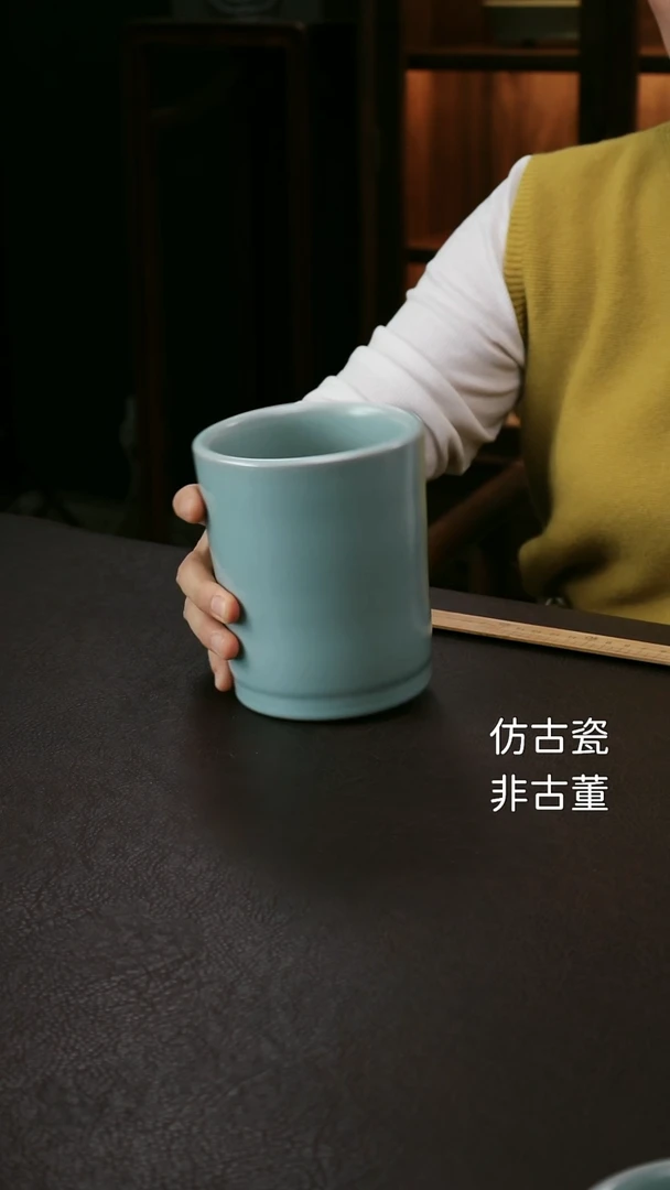 其他汝官窑笔筒57
