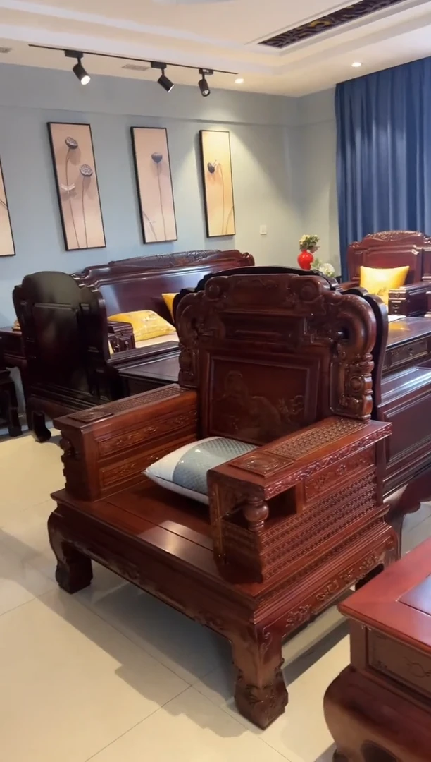 黑酸枝木类成套家具单人位带抱枕带坐垫