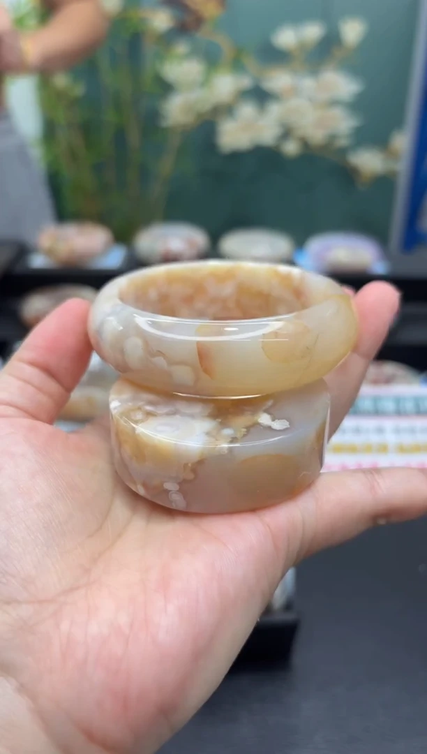 未镶嵌手镯石英质玉A38(57圈赠送镯心)