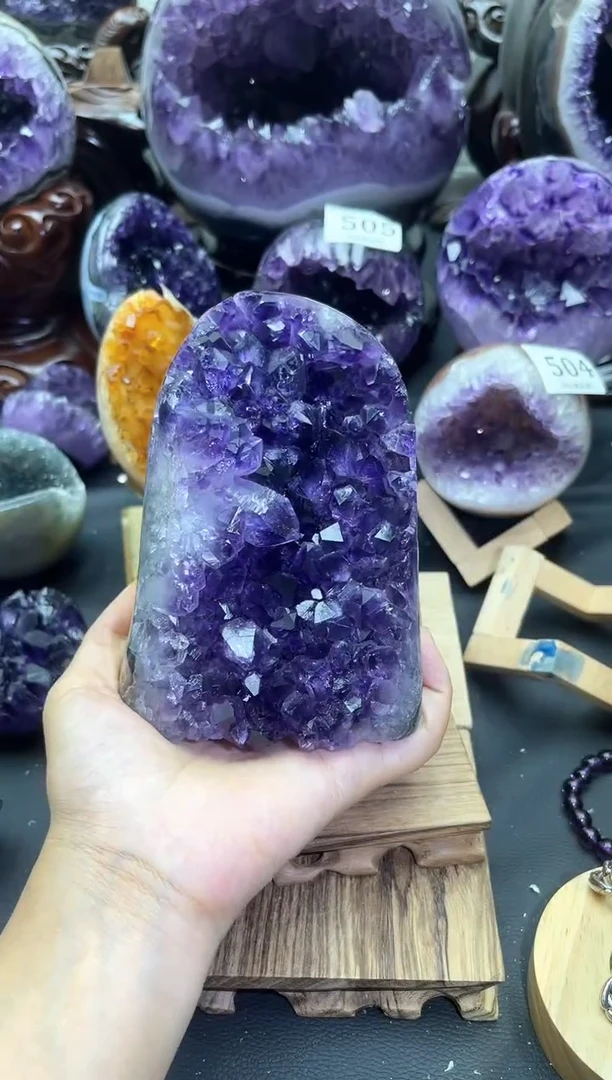 未镶嵌大型摆件（非配饰）紫晶520号摆件