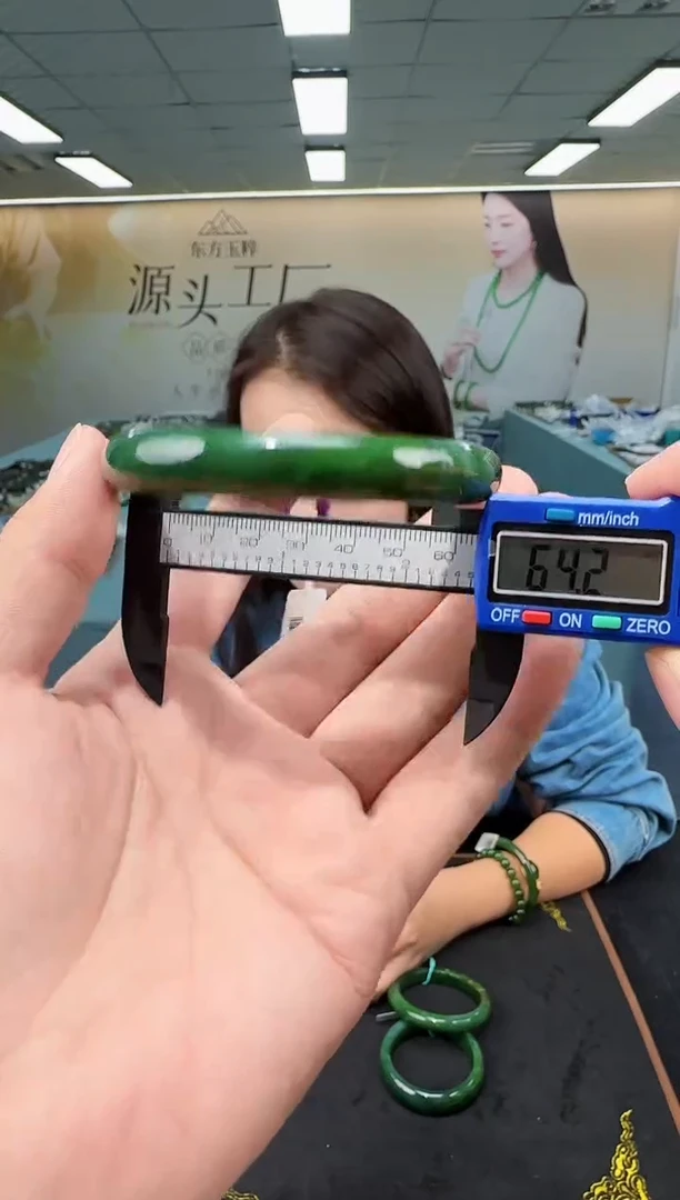 未镶嵌手镯和田玉多样性发货 拍一发一