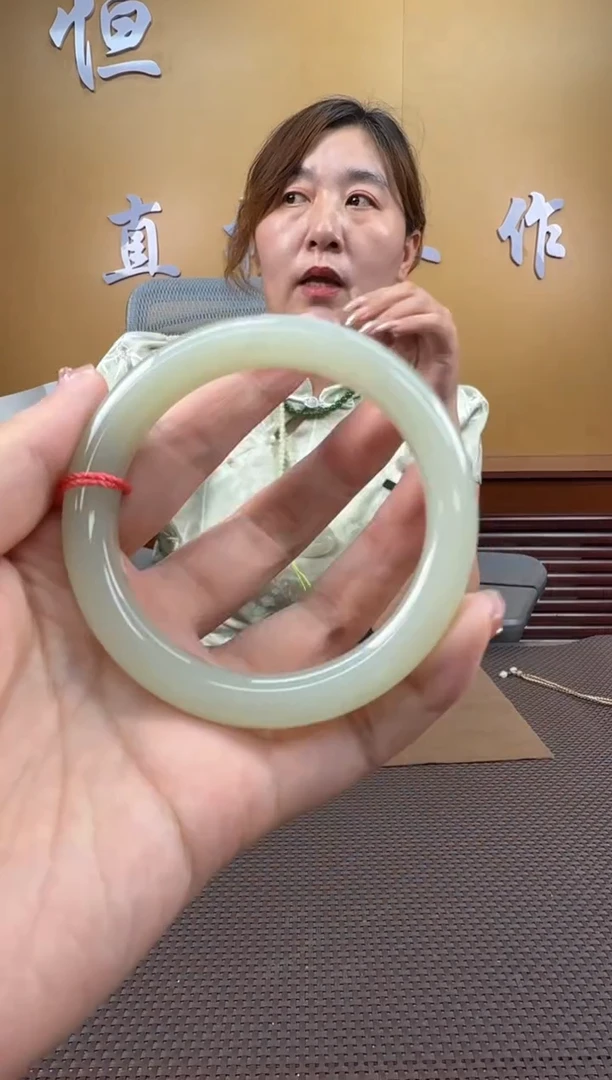 颈饰未镶嵌和田玉手镯59