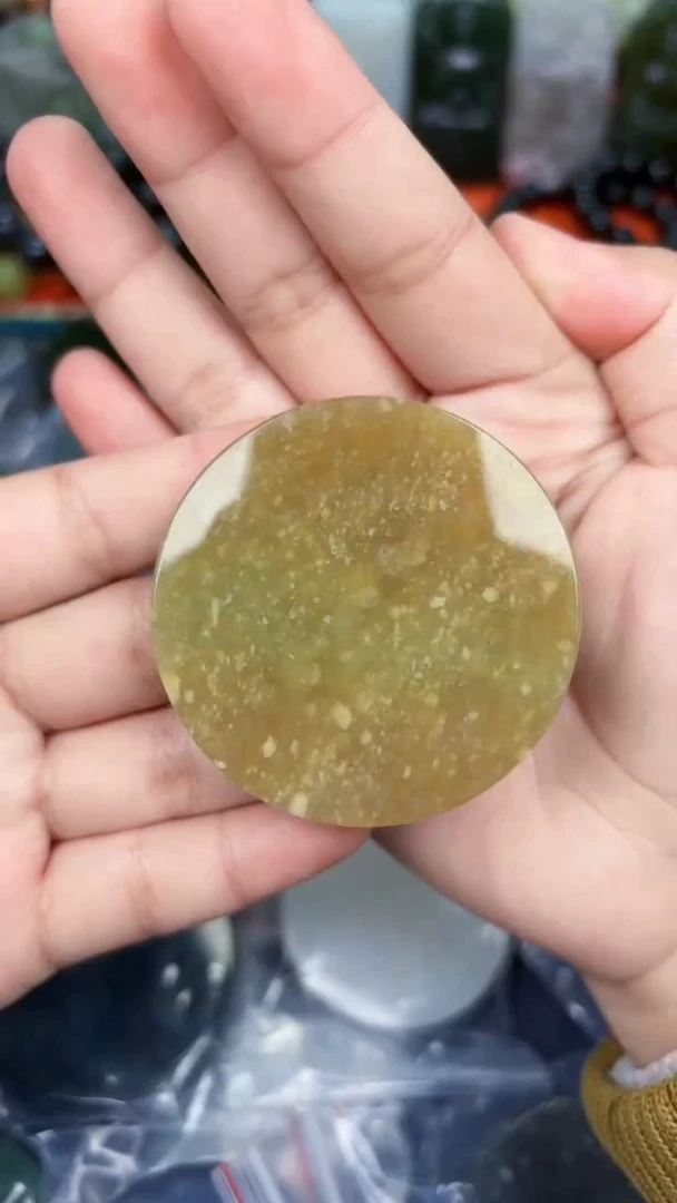 颈饰未镶嵌和田玉和田玉