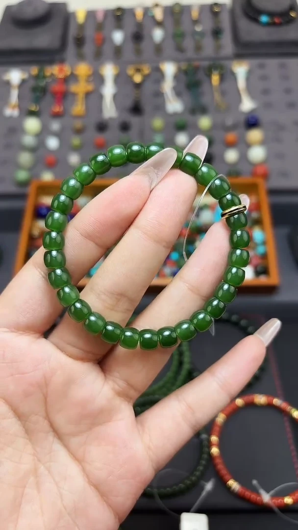 未镶嵌和田玉挂件7mm碧玉极限弧手串 藏物系列