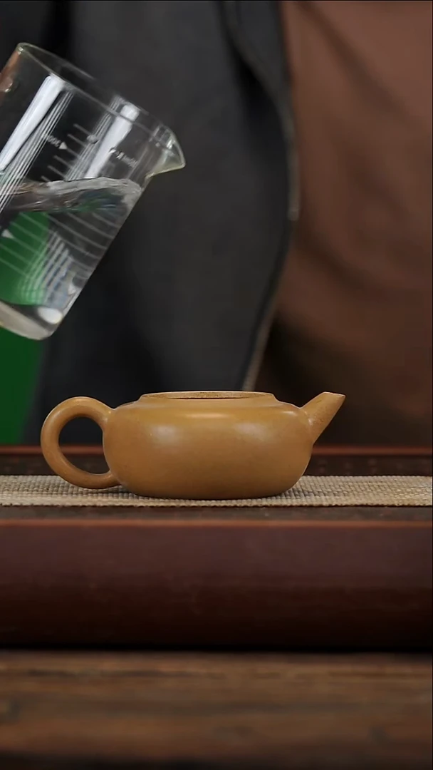 茶壶紫砂天***?芝麻段微瑕
