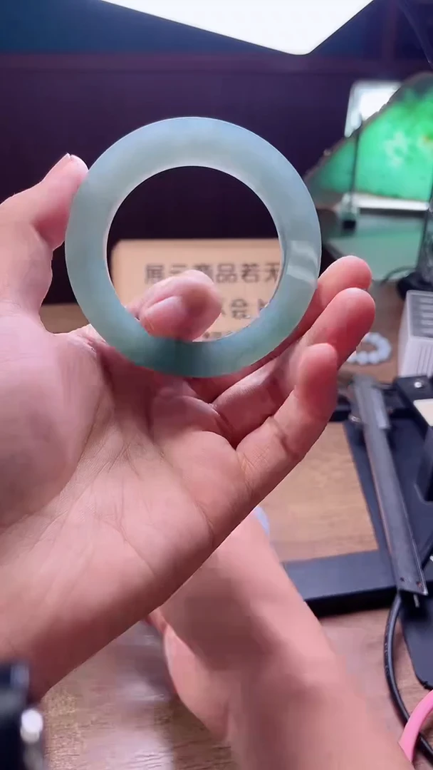 定制翡翠手镯未镶嵌星**海定制