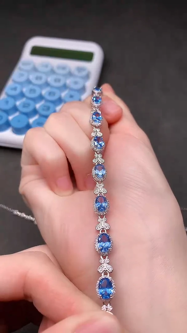 【闪购商品】海蓝宝石手链银S925镶嵌.............