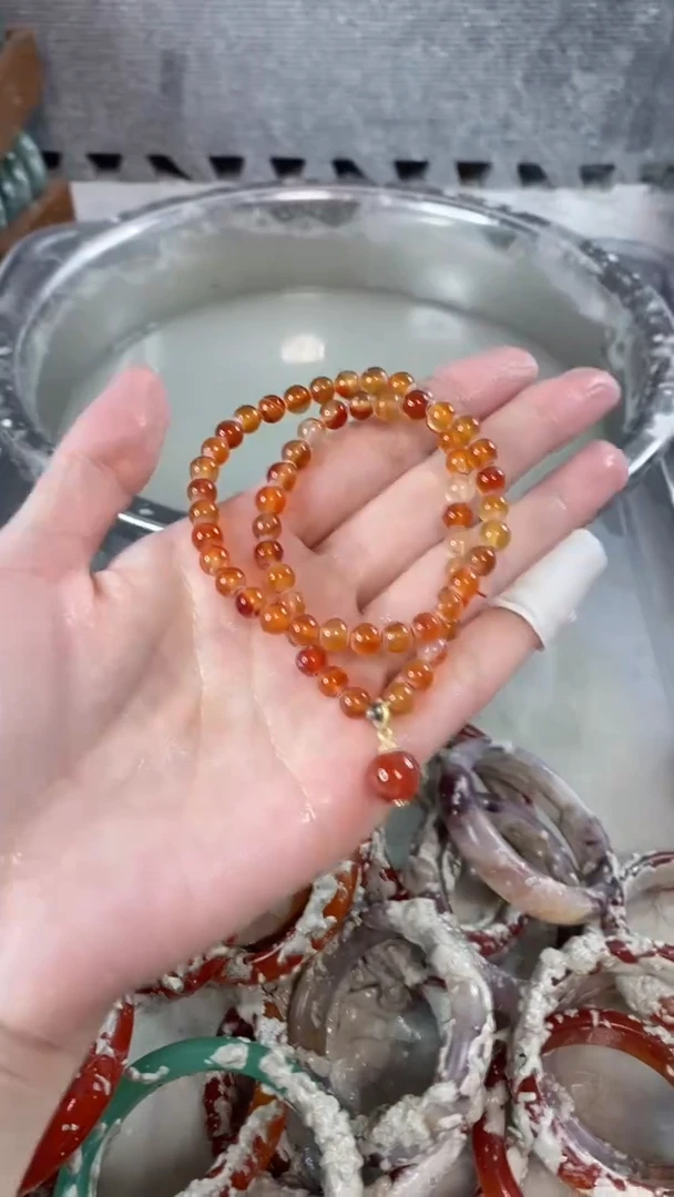 【闪购商品】玛瑙/玉髓颈饰未镶嵌玛瑙多圈