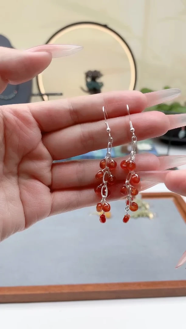 未镶嵌耳饰玛瑙/玉髓00红色流苏