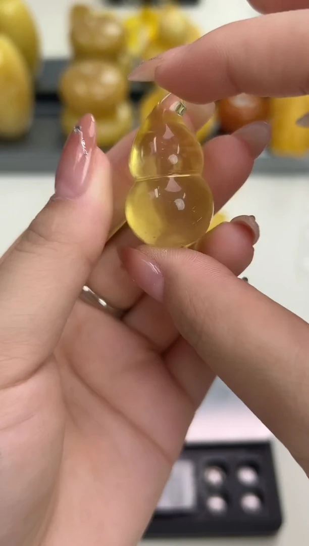 裸石琥珀未镶嵌琥珀蜜蜡吊坠