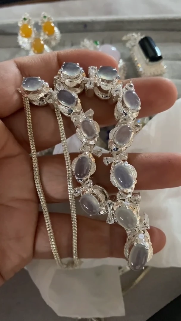 未镶嵌定制翡翠流*、天然缅甸翡翠A货