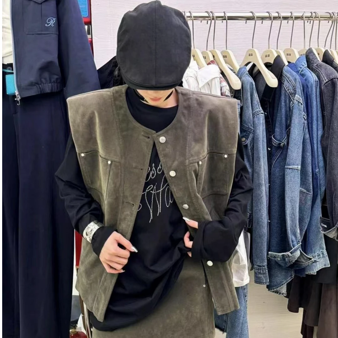 2025年春装女装新款鸡皮绒马甲