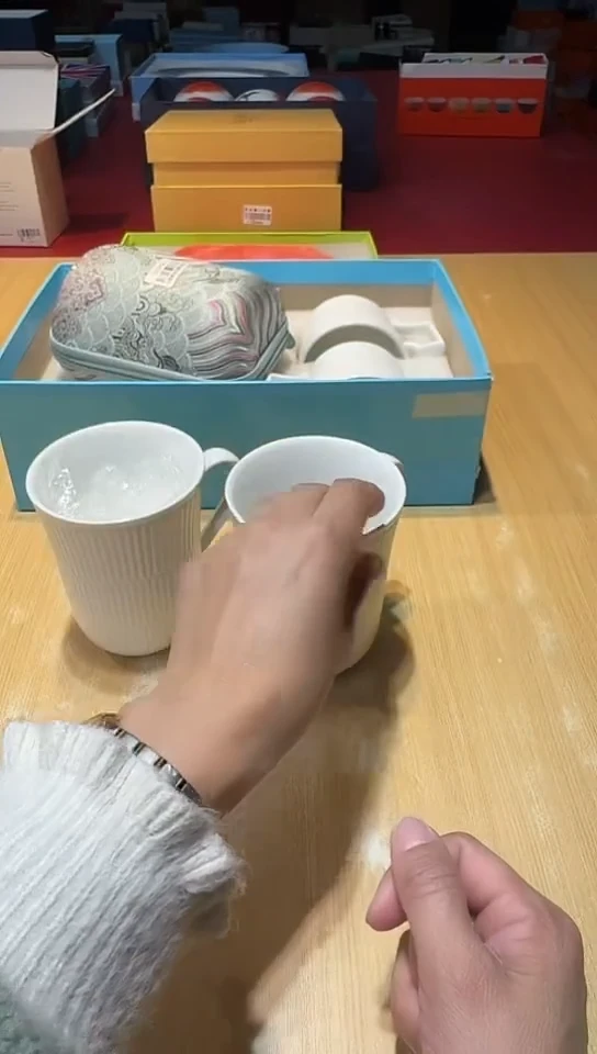 瓷片生活的本意是开心啊@@1