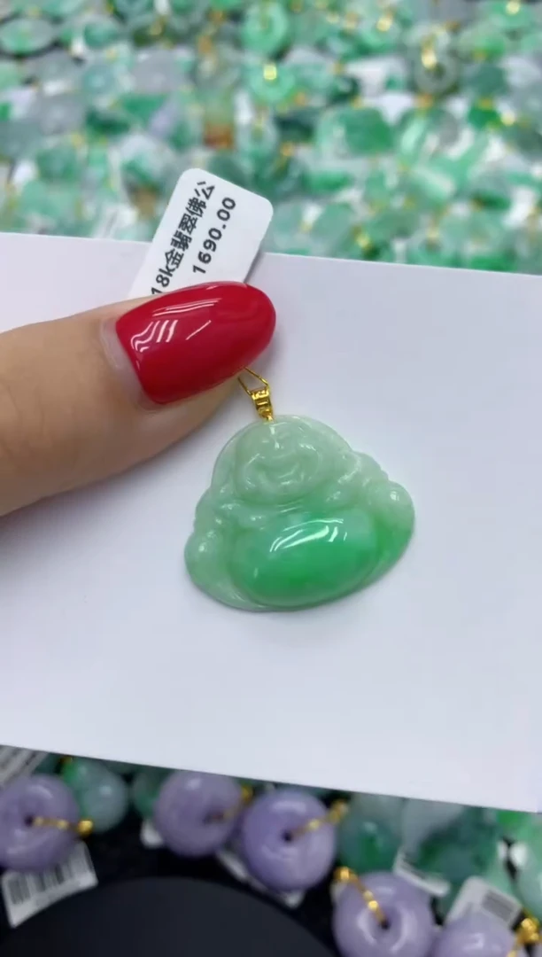 翡翠18K金镶嵌颈饰1111111111111