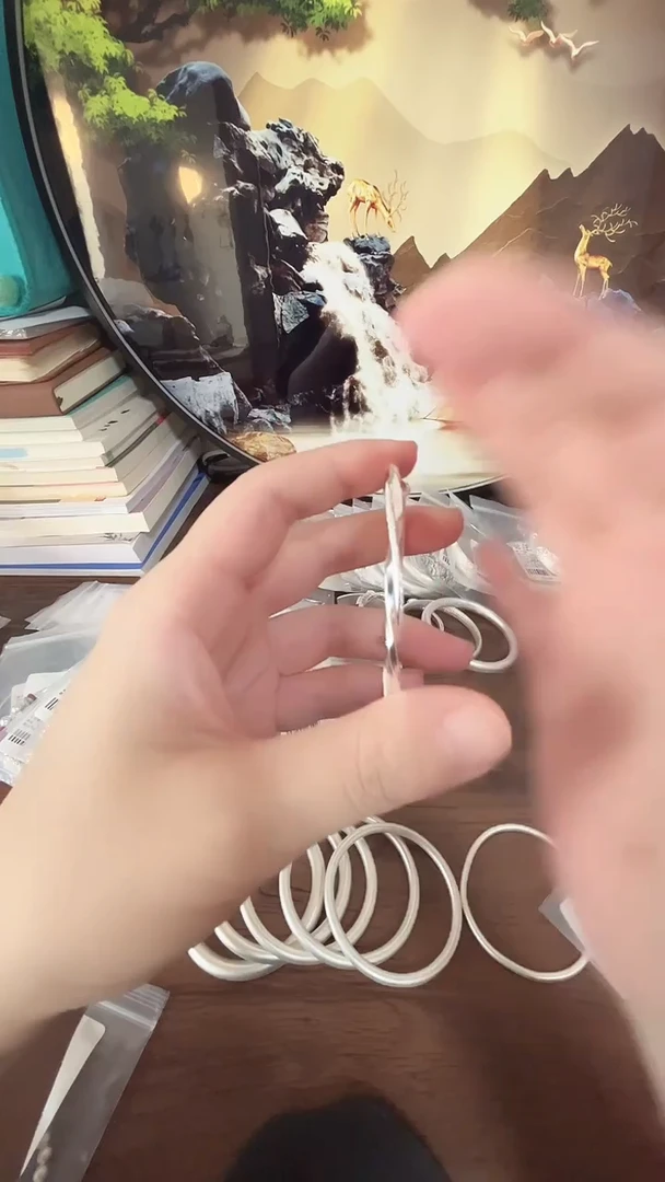 无足银莫比乌斯手环