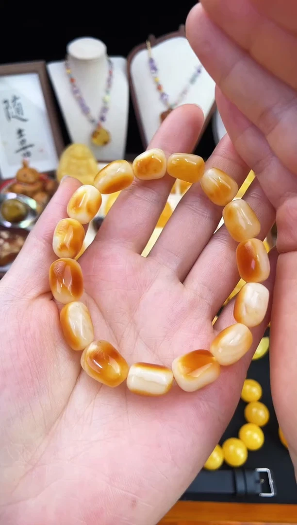 琥珀未镶嵌珠宝奇石柒月