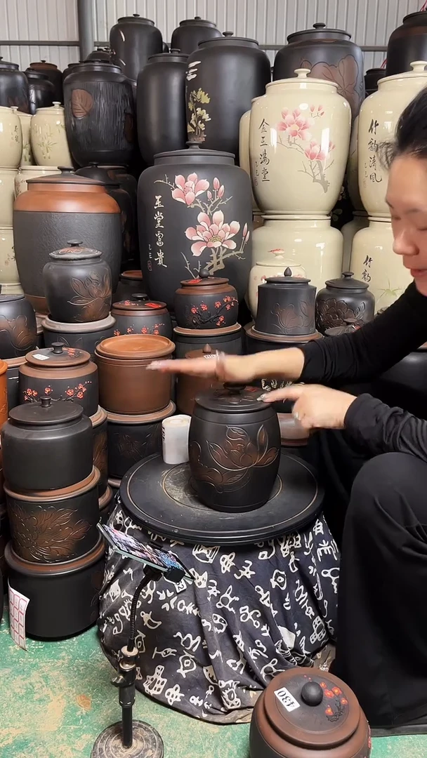 罐完品茶叶罐 高柱荷花   527